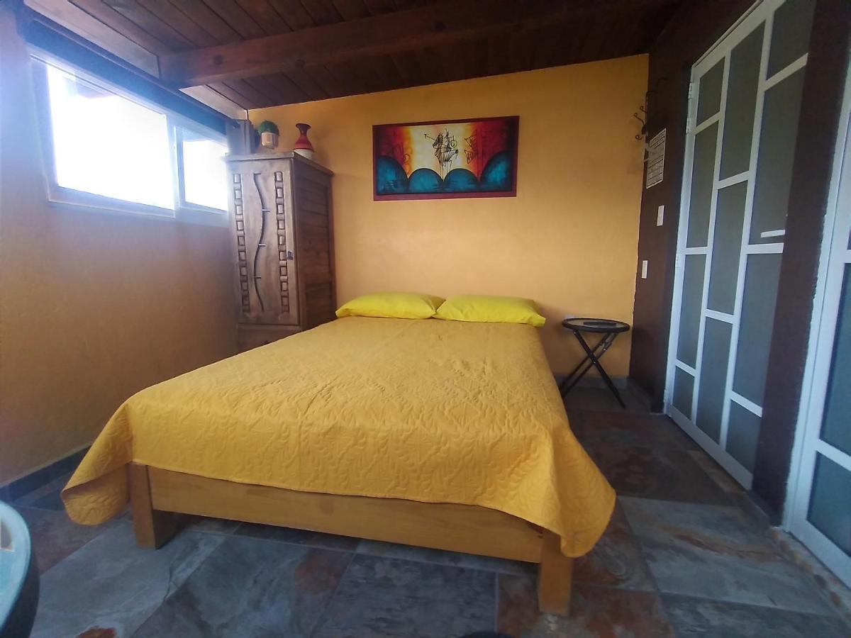 Hospedaje Casa Verde テポストラン エクステリア 写真