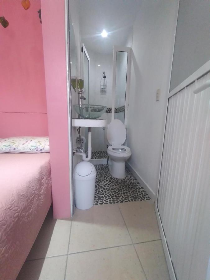 Hospedaje Casa Verde テポストラン エクステリア 写真