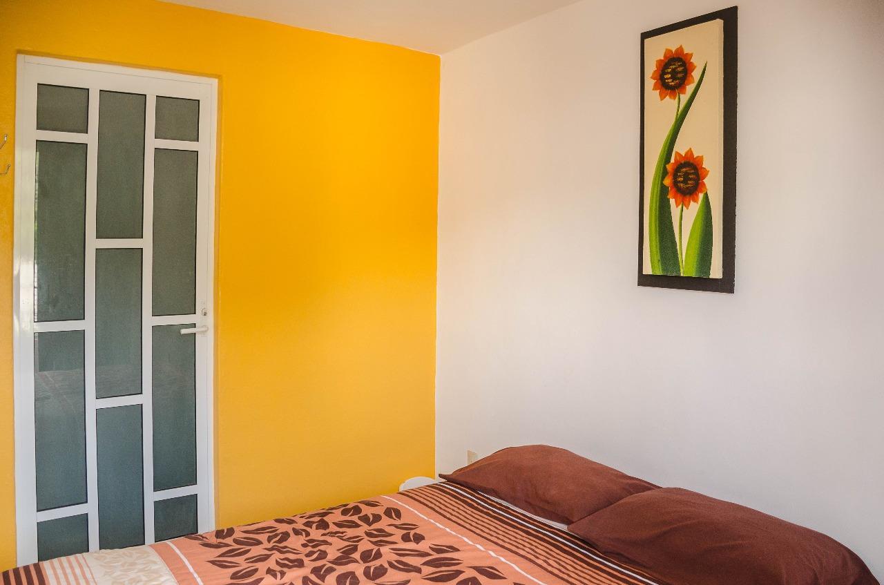 Hospedaje Casa Verde テポストラン エクステリア 写真